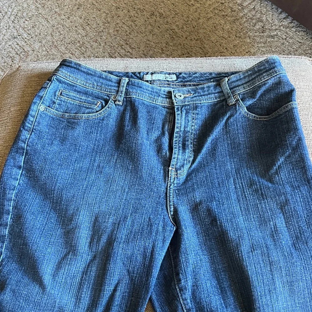 Chico’s Platinum Blue Denim Jeans 2.5 - Picture 3 of 7
